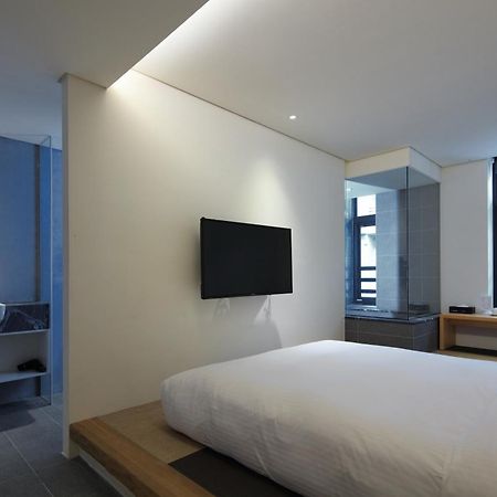 วอเตอร์เฮาส์ Hotel ไทเป ภายนอก รูปภาพ