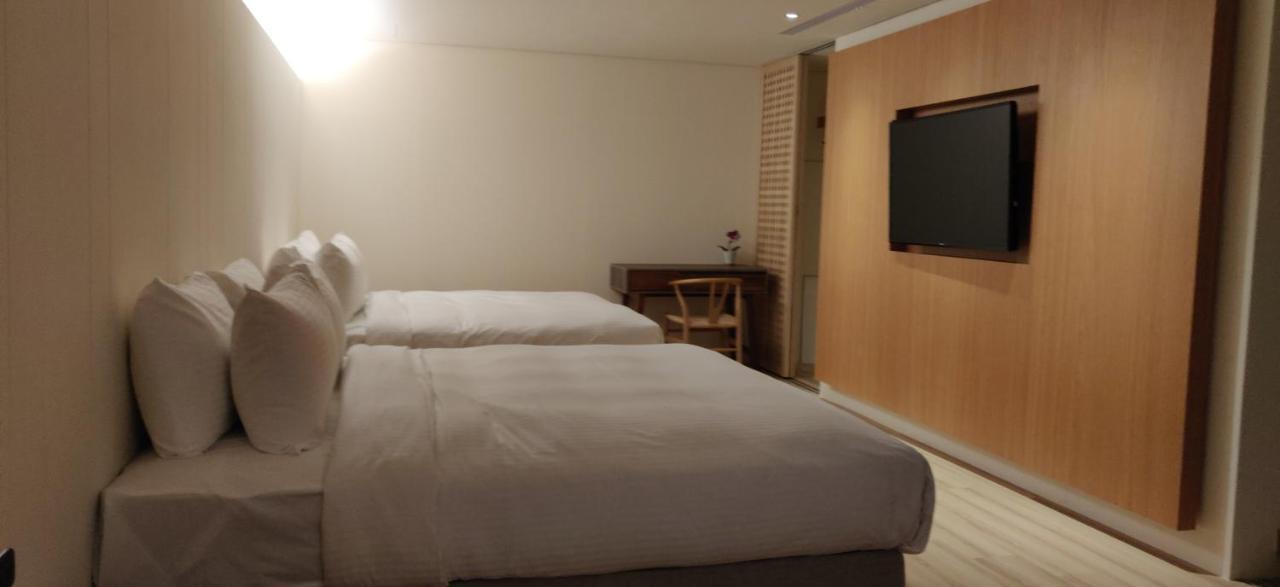 วอเตอร์เฮาส์ Hotel ไทเป ภายนอก รูปภาพ
